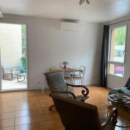 Beau T2 Clim Terrasse Idealement Situe Aix-en-Provence